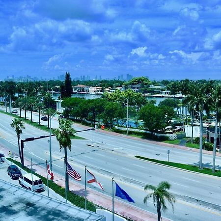 Collins Apartments By Design Suites Miami Beach Eksteriør bilde
