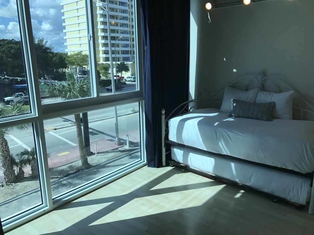 Collins Apartments By Design Suites Miami Beach Eksteriør bilde