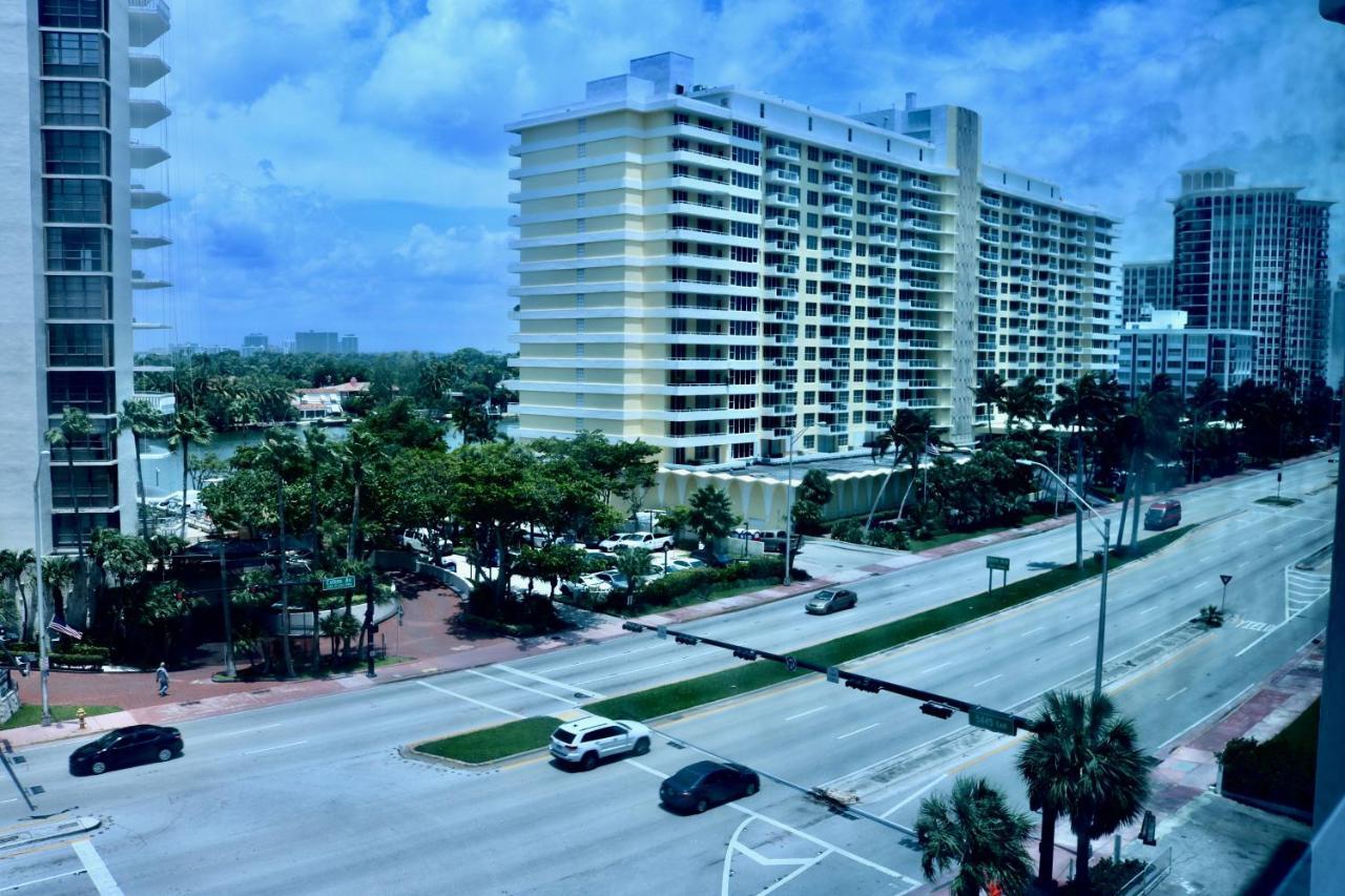 Collins Apartments By Design Suites Miami Beach Eksteriør bilde